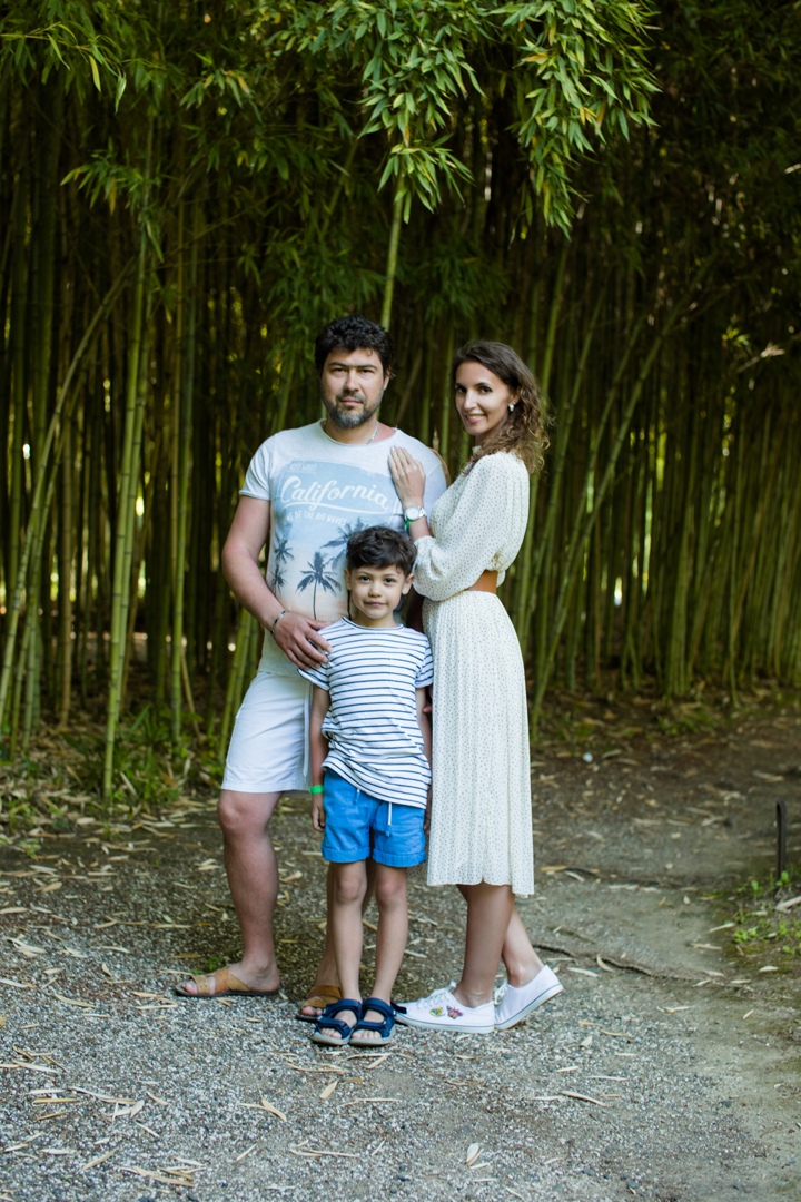 Семейная фотосессия в Сухуме - Фотограф MaryVish.ru